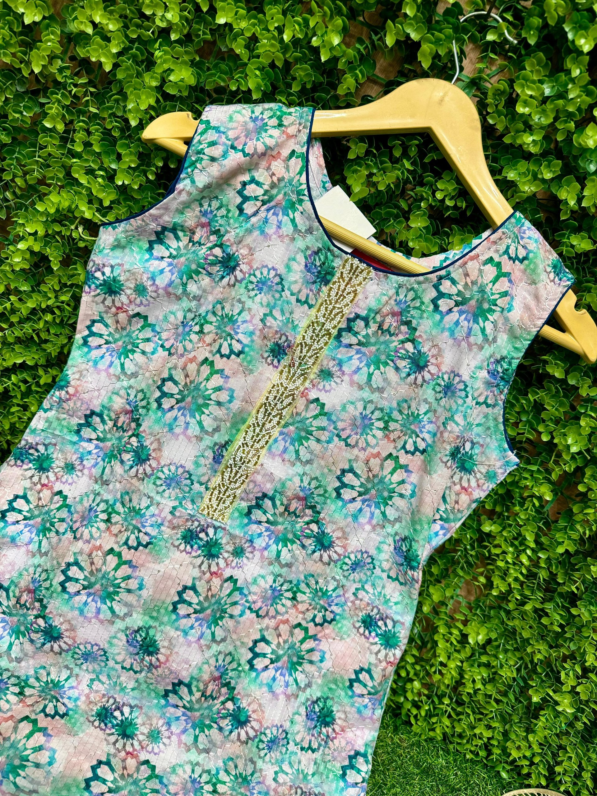 FUNCTION WEAR SIDE CUT KURTIS