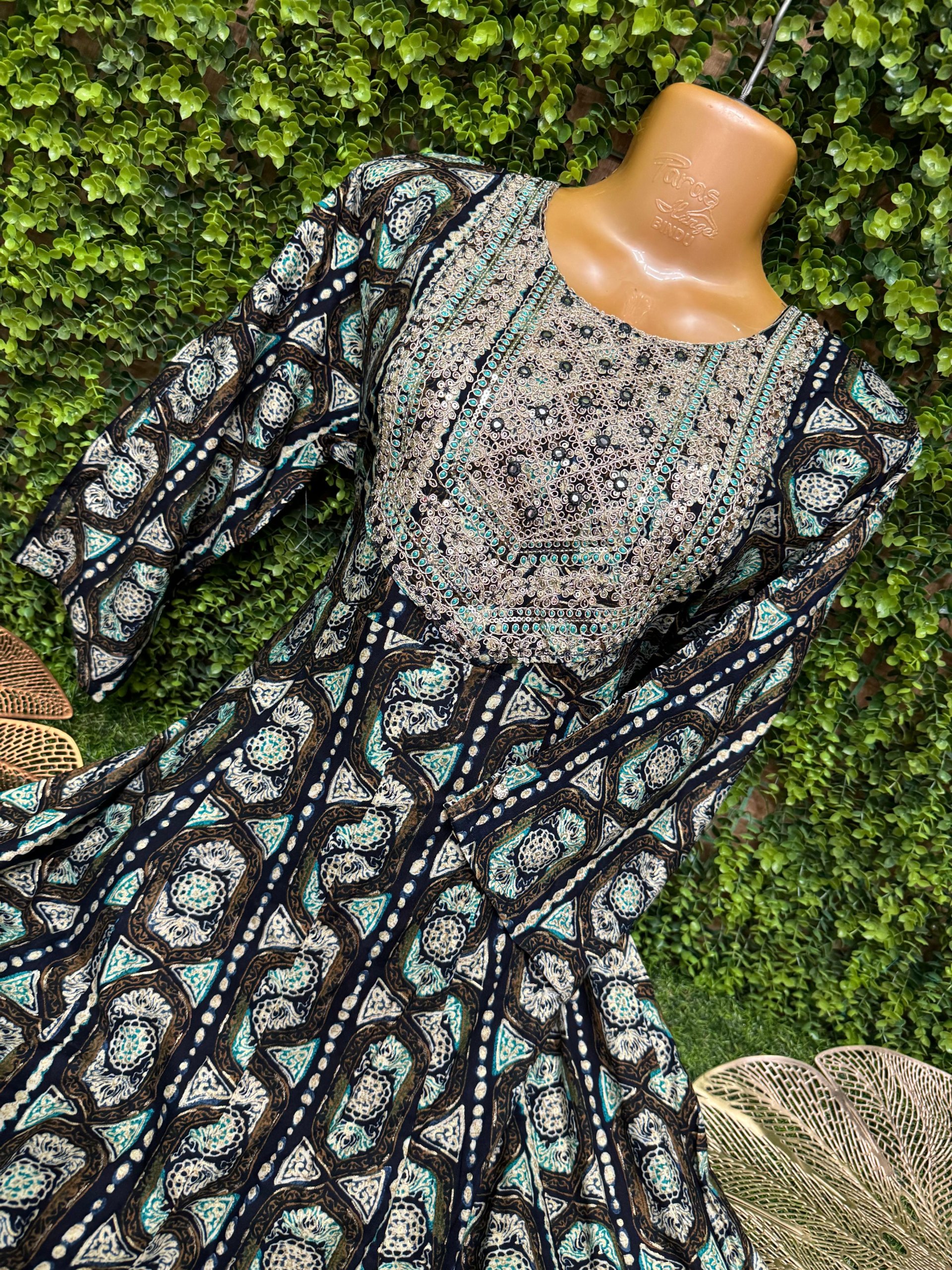 LONG UMBRELLA KURTIS