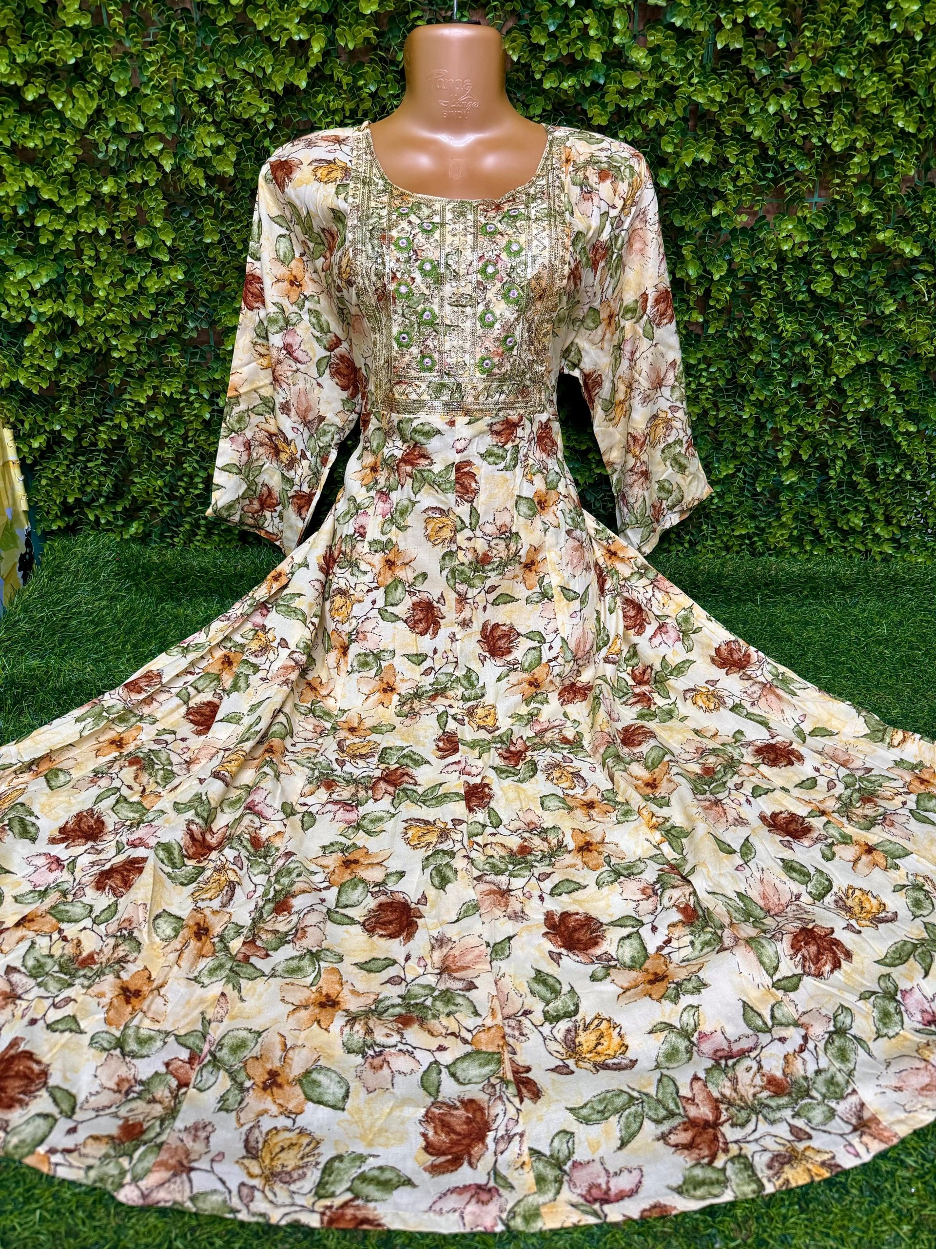 LONG UMBRELLA KURTIS