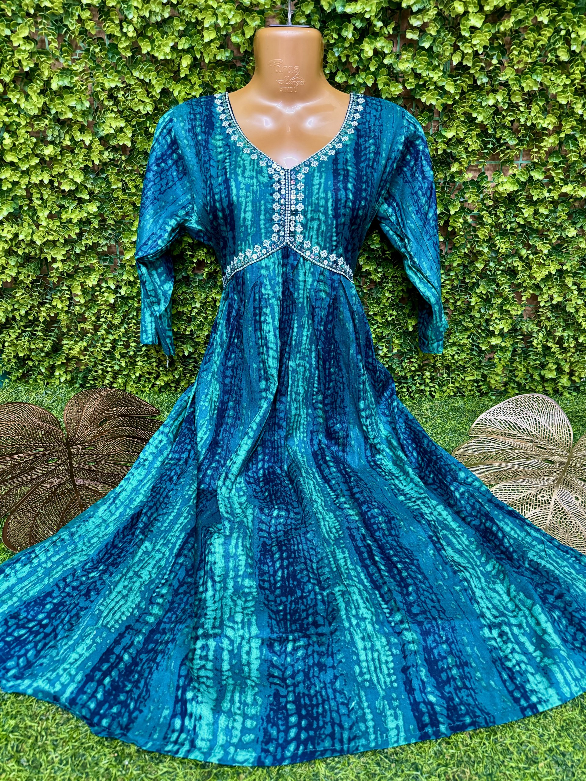 TIE AND DIE KURTIS (SIDE CUT)