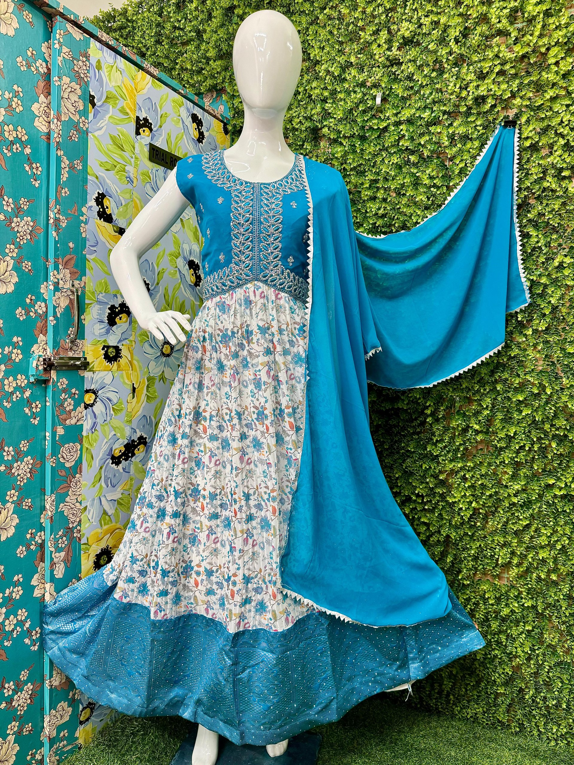 GRAND SALWAR GOWNS