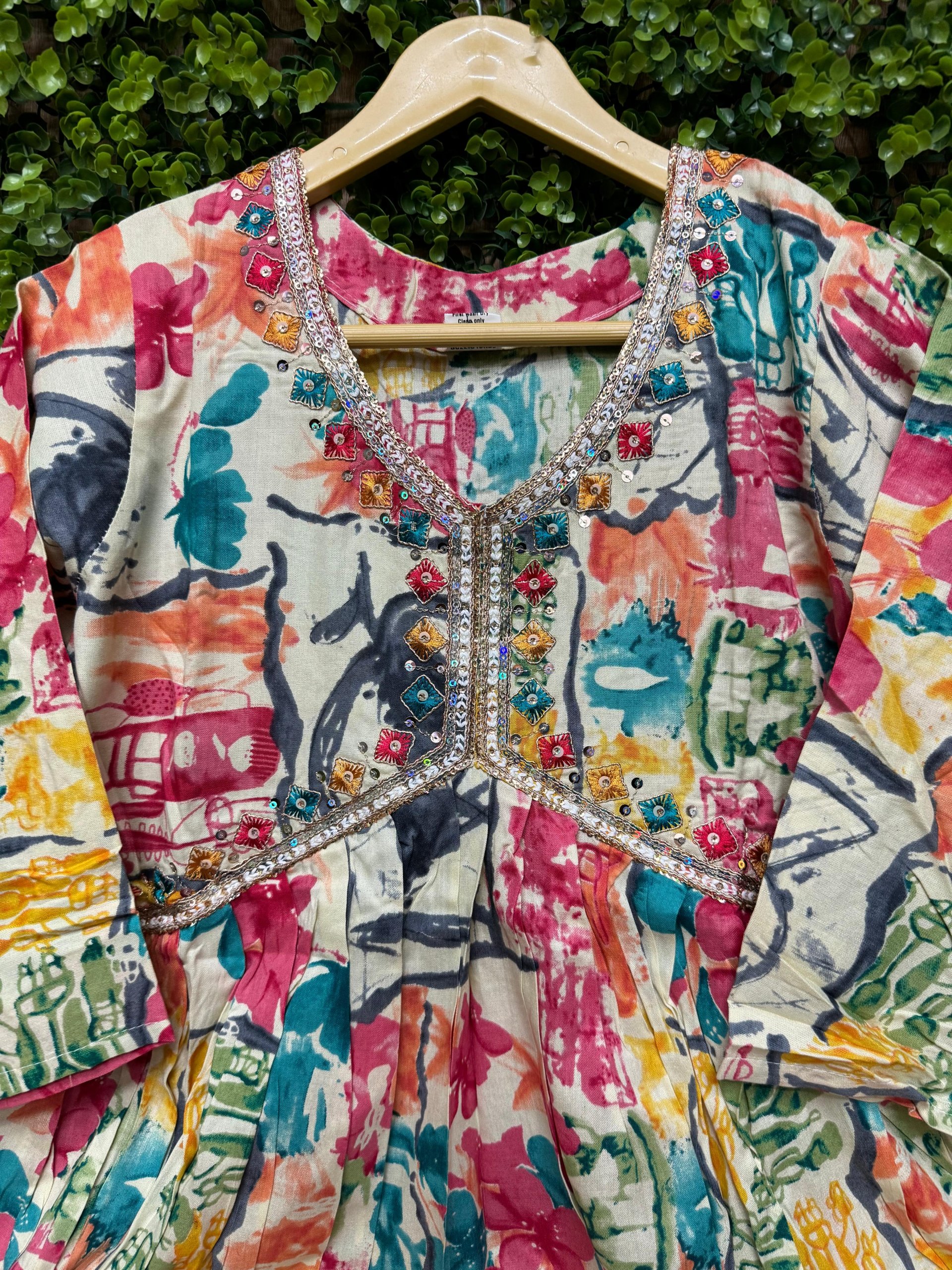 ALIA CUT UMBRELLA KURTIS