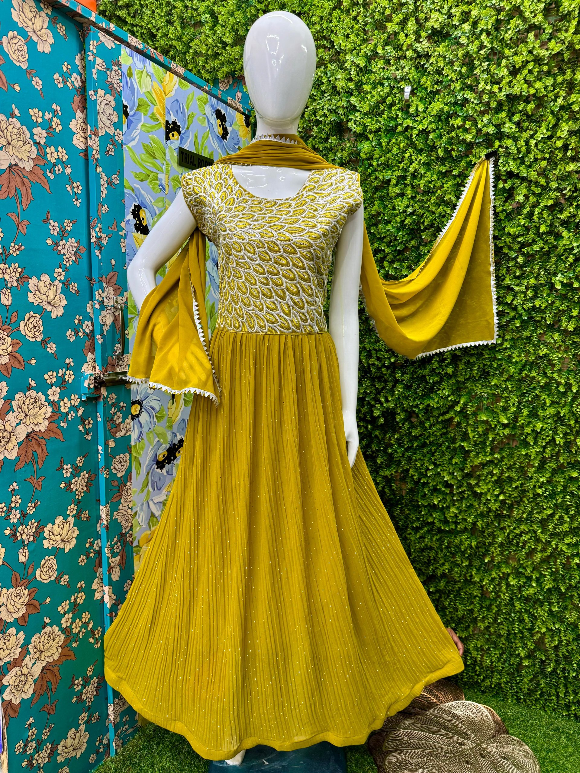 GRAND SALWAR GOWNS