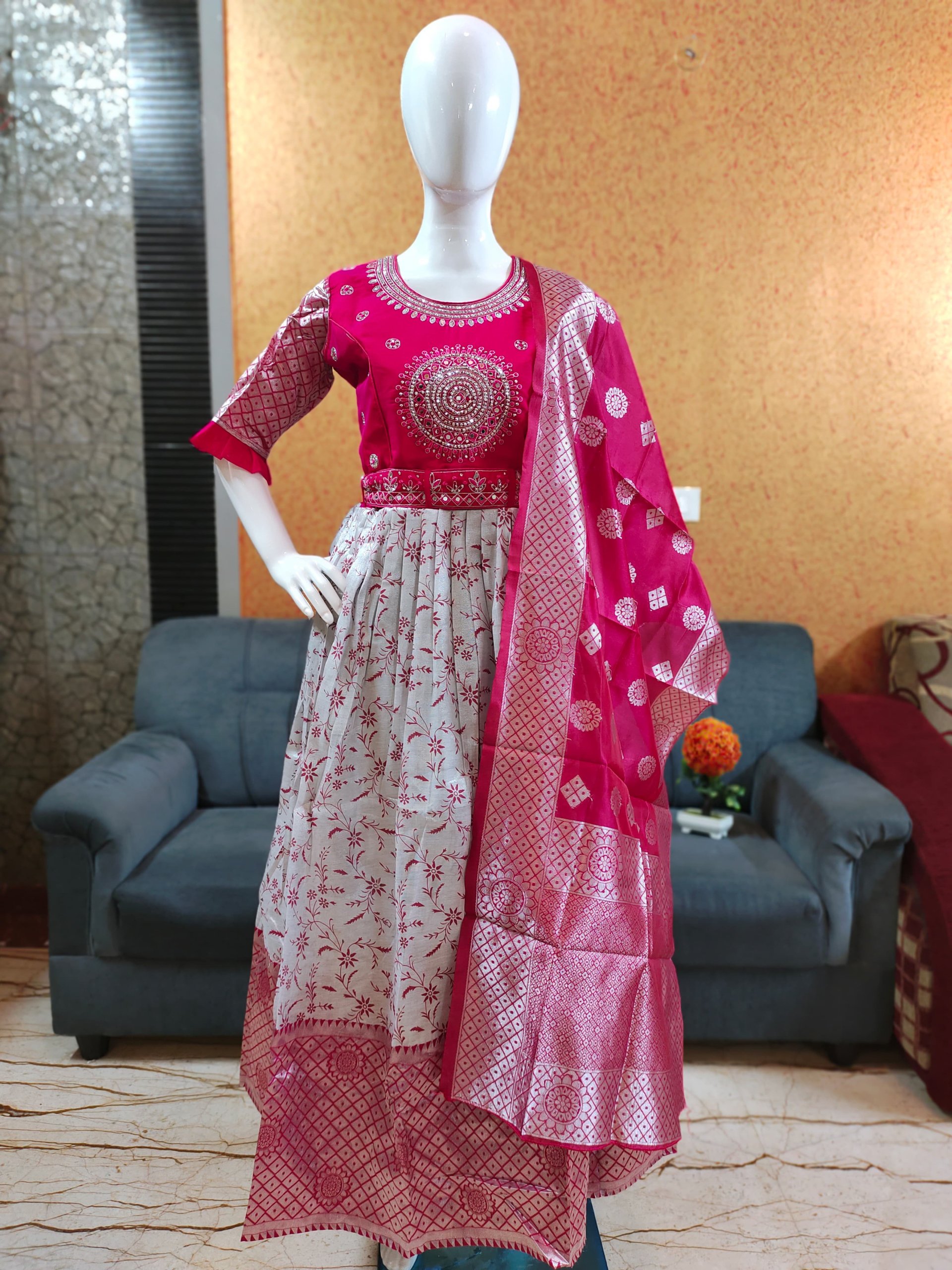 GRAND SALWAR GOWNS