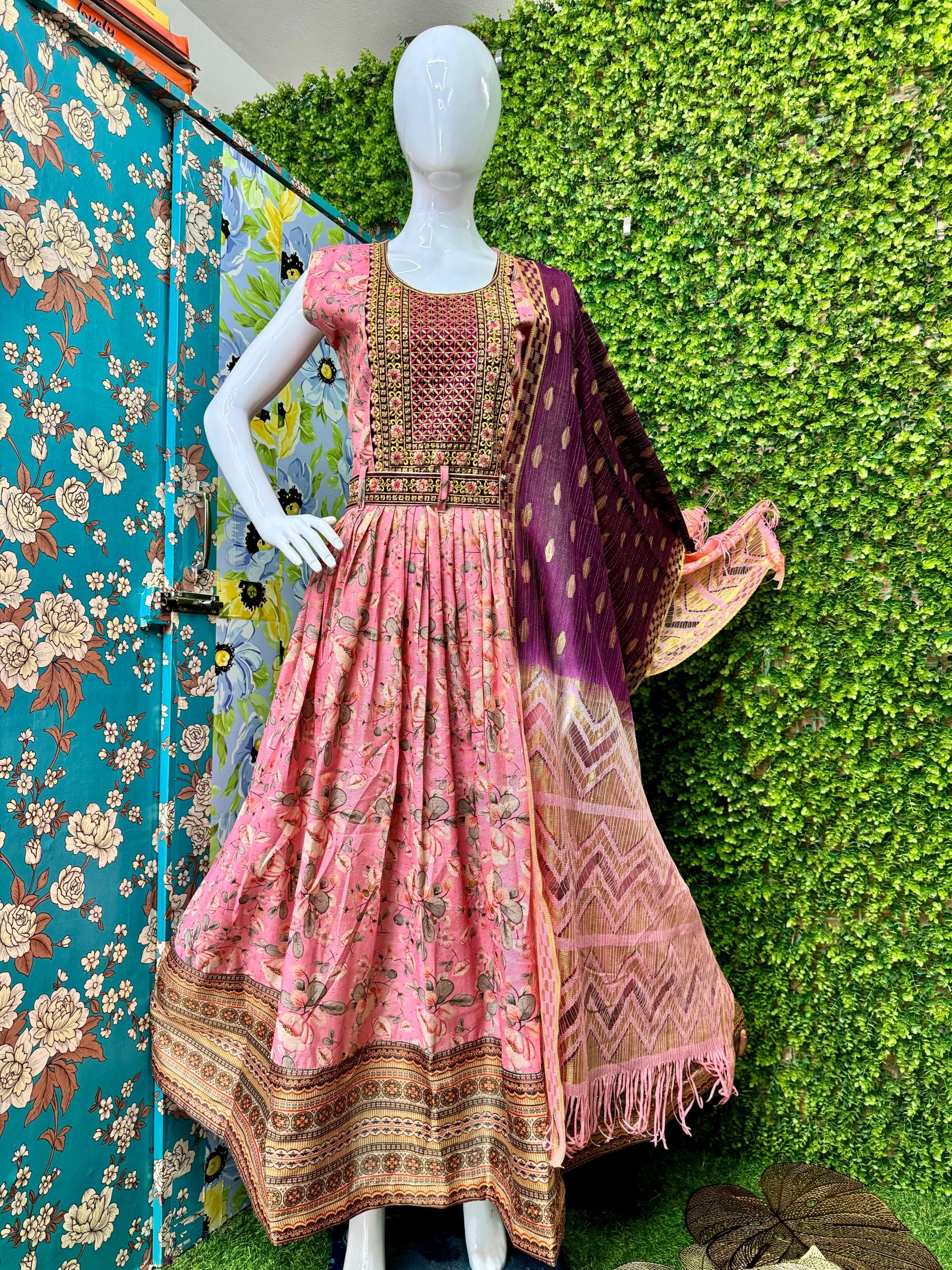 GRAND SALWAR GOWNS