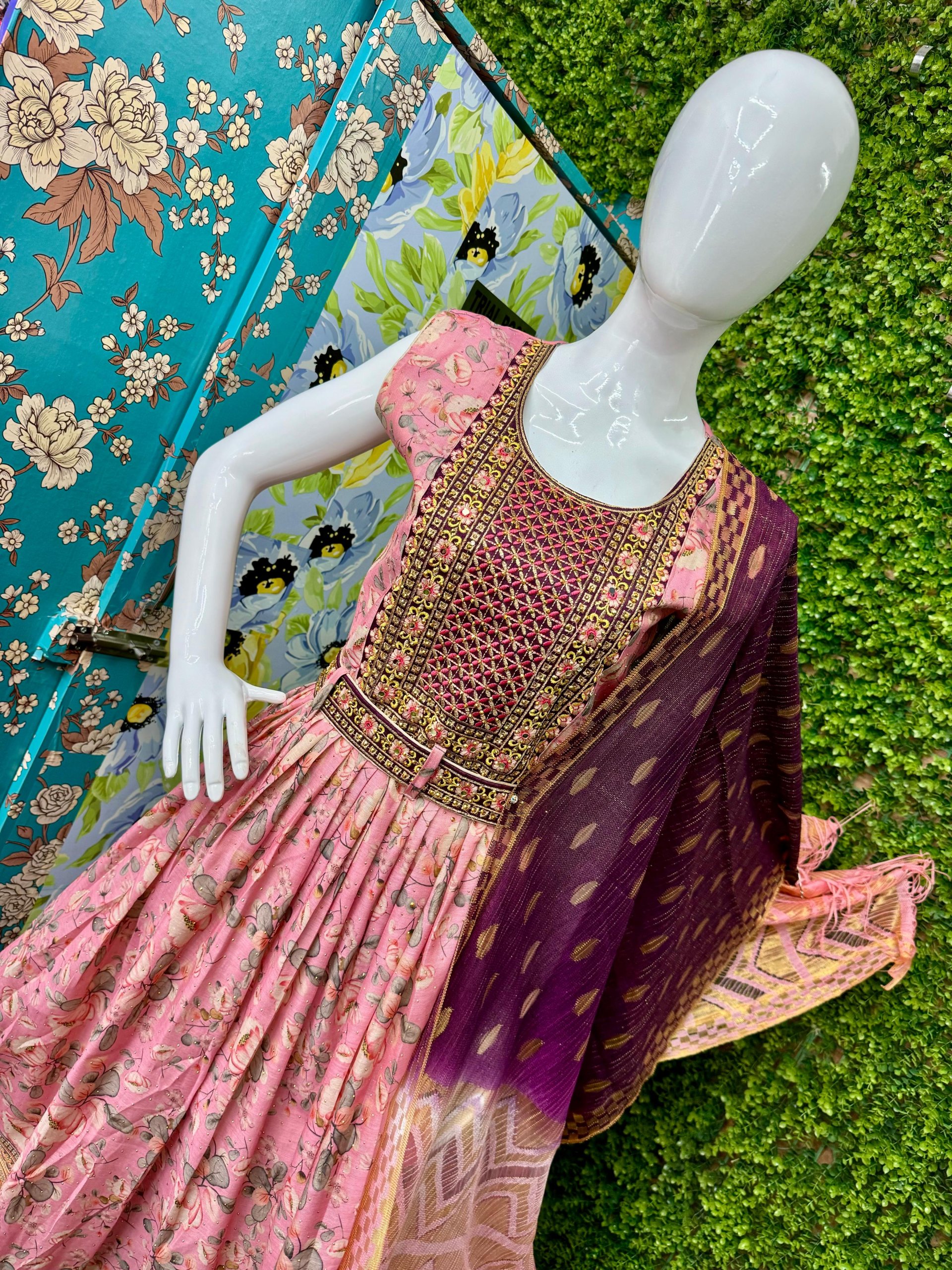 GRAND SALWAR GOWNS