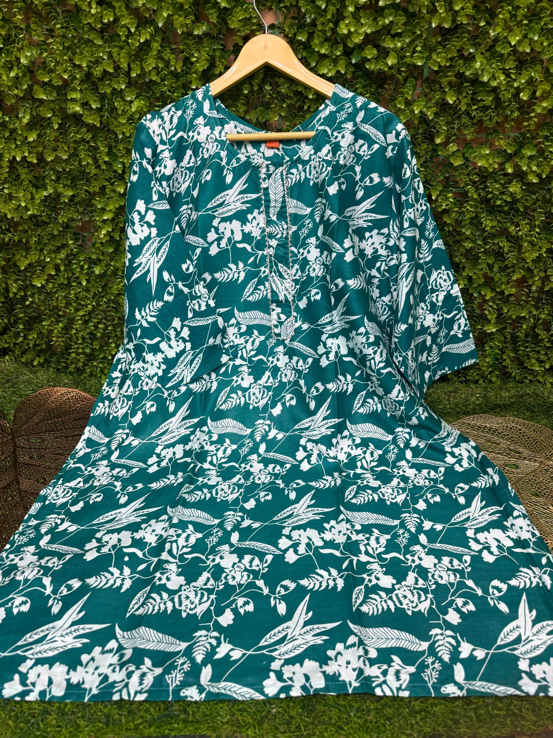 PLUS SIZE SIDE OPEN KURTIS